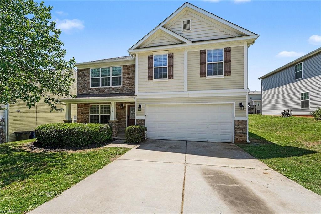 124 Forest Glade Road Winston-Salem, NC 27107 - Photo 3 of 27