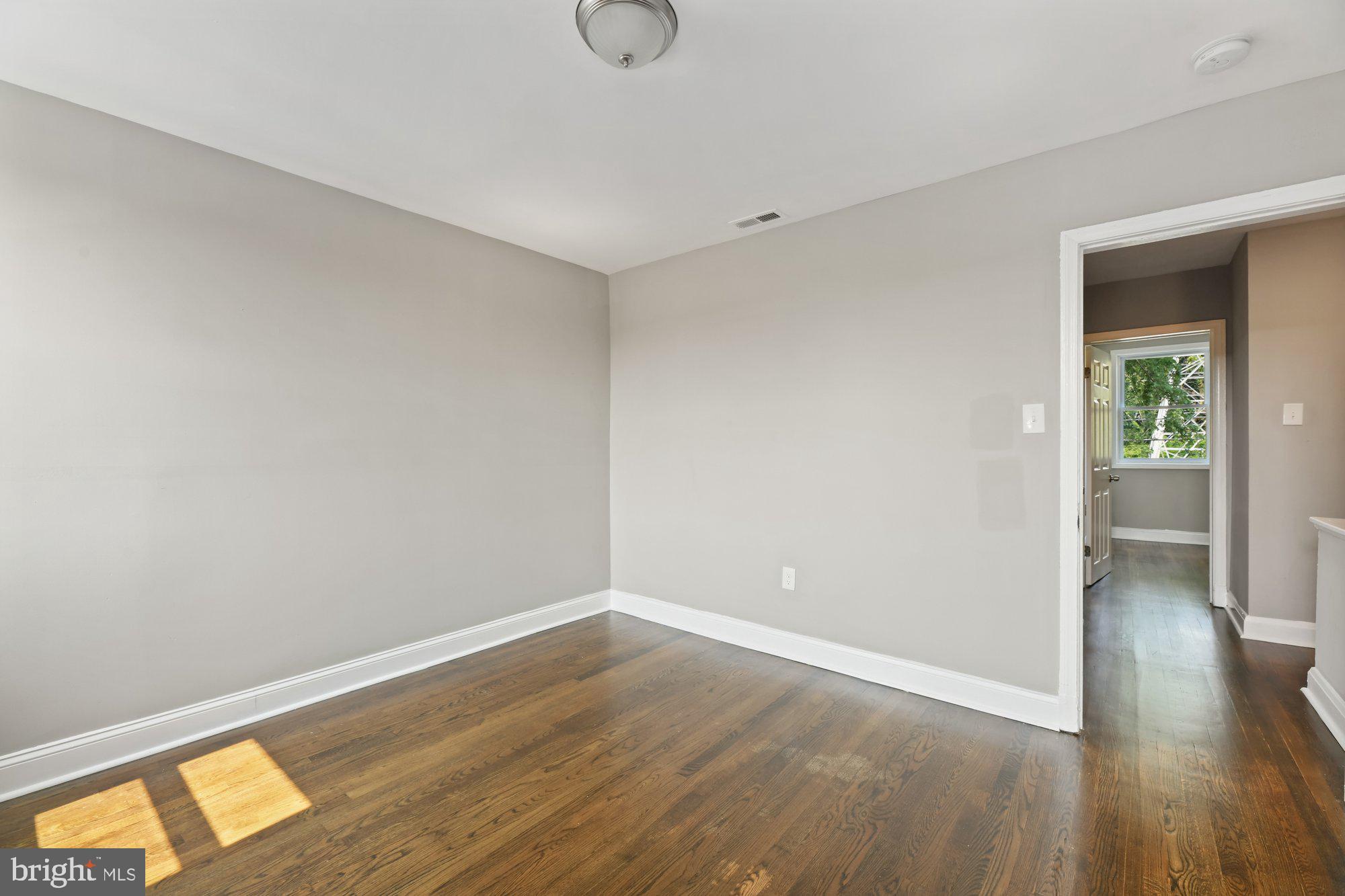 4904 Greencrest Road Baltimore, MD 21206 - Photo 17 of 23