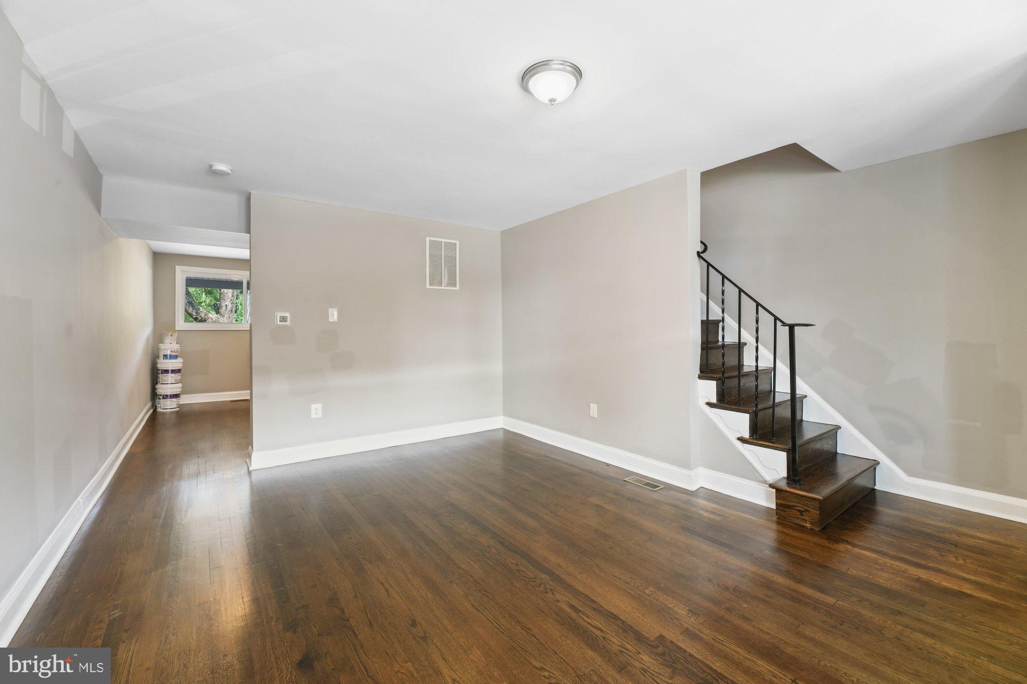 4904 Greencrest Road Baltimore, MD 21206 - Photo 6 of 23