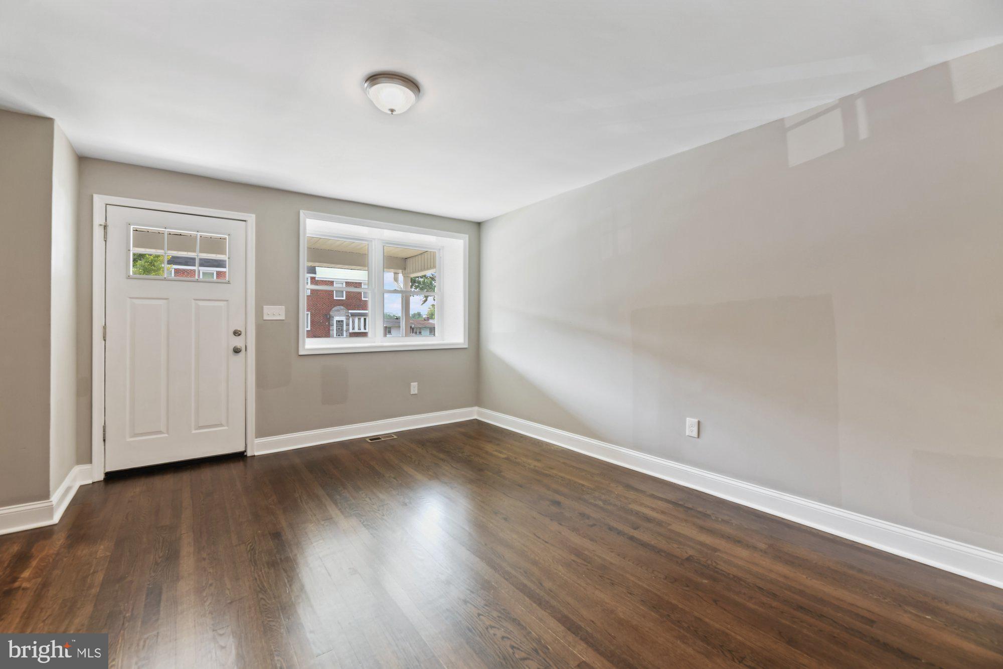 4904 Greencrest Road Baltimore, MD 21206 - Photo 7 of 23