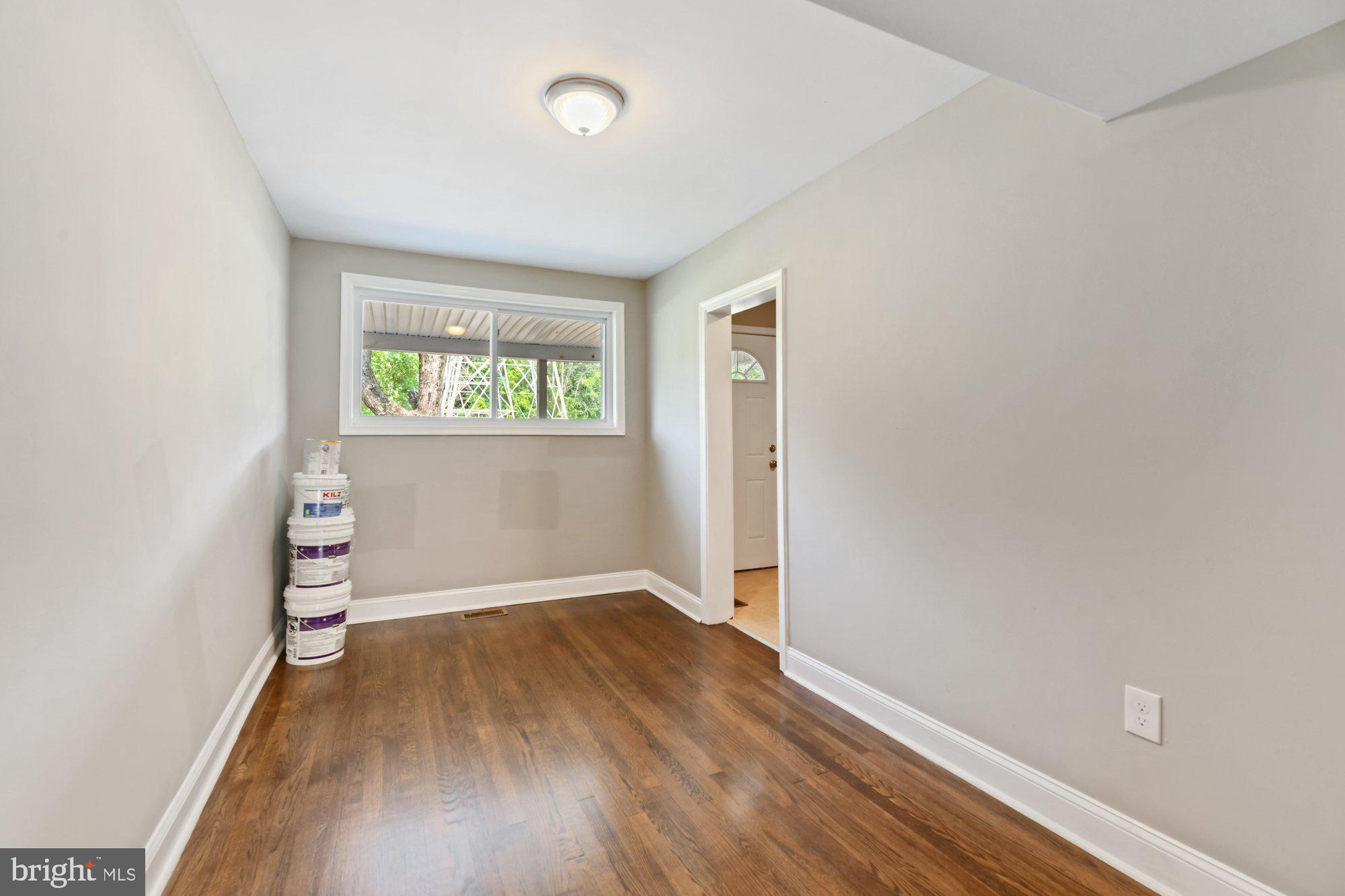 4904 Greencrest Road Baltimore, MD 21206 - Photo 8 of 23