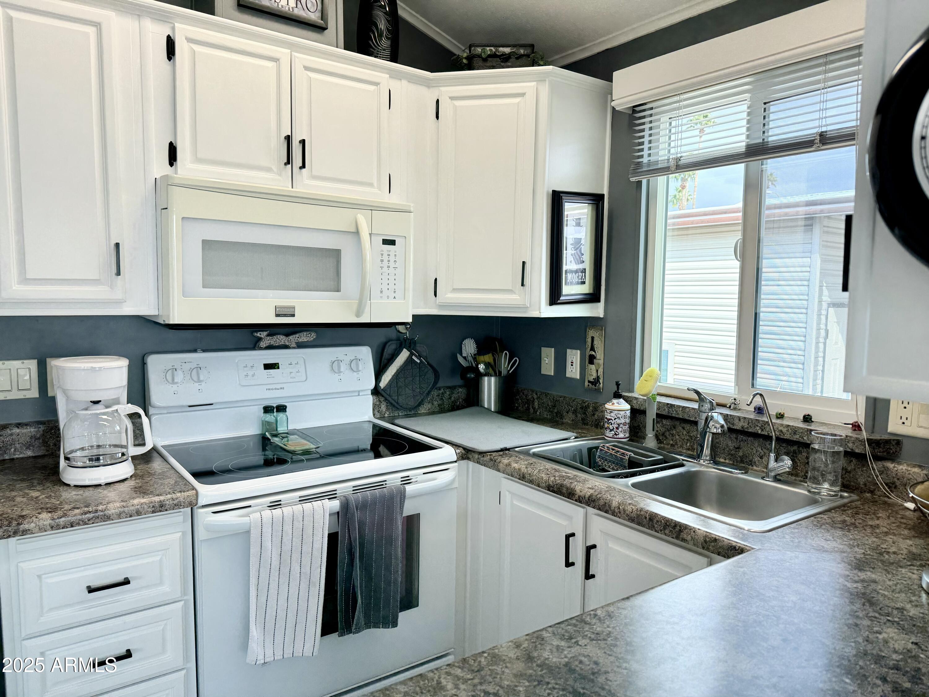 7750 East Broadway Road, Unit 677 Mesa, AZ 85208 - Photo 8 of 42 7750 E. Broadway Rd. #677