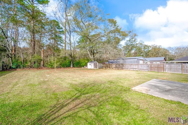 $249,900 | 919 Willow Brook Avenue, Denham Springs, LA 70726