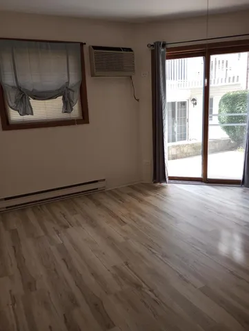 $134,500 | 4314 West Shamrock Lane, Unit 1D, McHenry, IL 60050