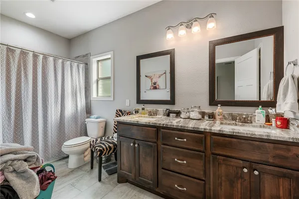 $2,125 | 4011 Golden Eagle Drive, Unit B, Bryan, TX 77808