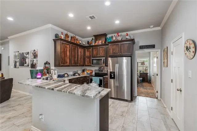 $2,185 | 4011 Golden Eagle Drive, Unit B, Bryan, TX 77808