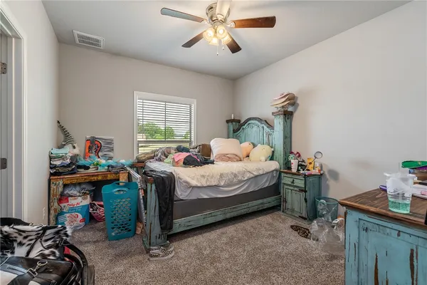 $2,125 | 4011 Golden Eagle Drive, Unit B, Bryan, TX 77808