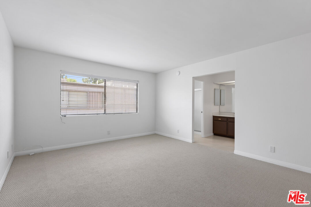 13044 Mindanao Way, Unit 5 Marina del Rey, CA 90292 - Photo 15 of 24