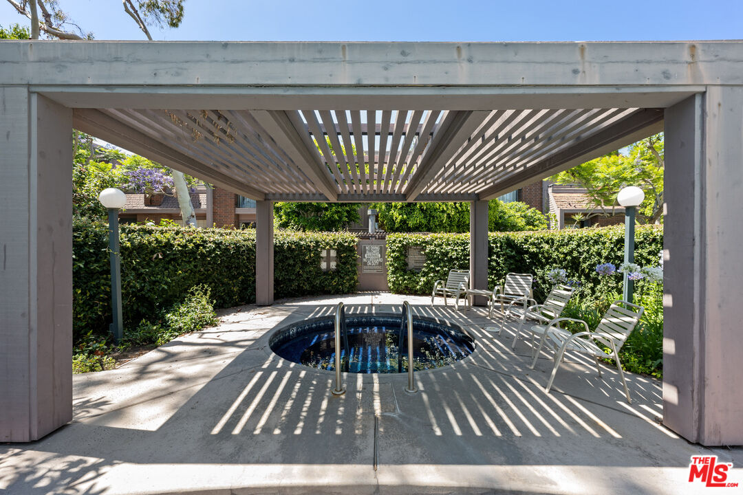 13044 Mindanao Way, Unit 5 Marina del Rey, CA 90292 - Photo 22 of 24