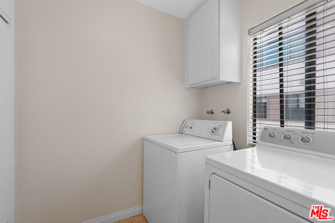 13044 Mindanao Way, Unit 5 Marina del Rey, CA 90292 - Photo 9 of 24