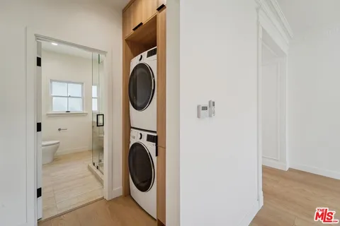$4,850 | 9122 West 3rd Street, Los Angeles, CA 90210