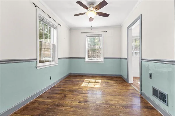 $1,695 | 1868 Carlton Road Southwest, Roanoke, VA 24015