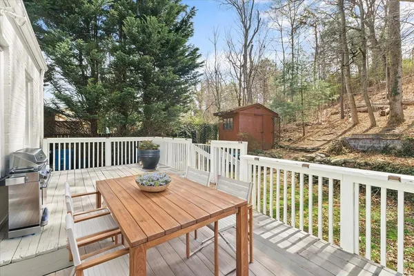 $1,695 | 1868 Carlton Road Southwest, Roanoke, VA 24015