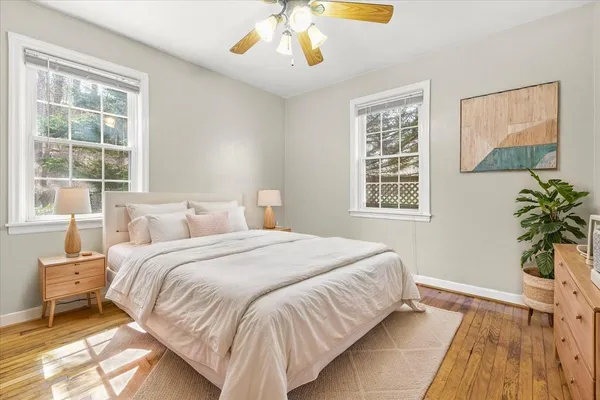 $1,695 | 1868 Carlton Road Southwest, Roanoke, VA 24015