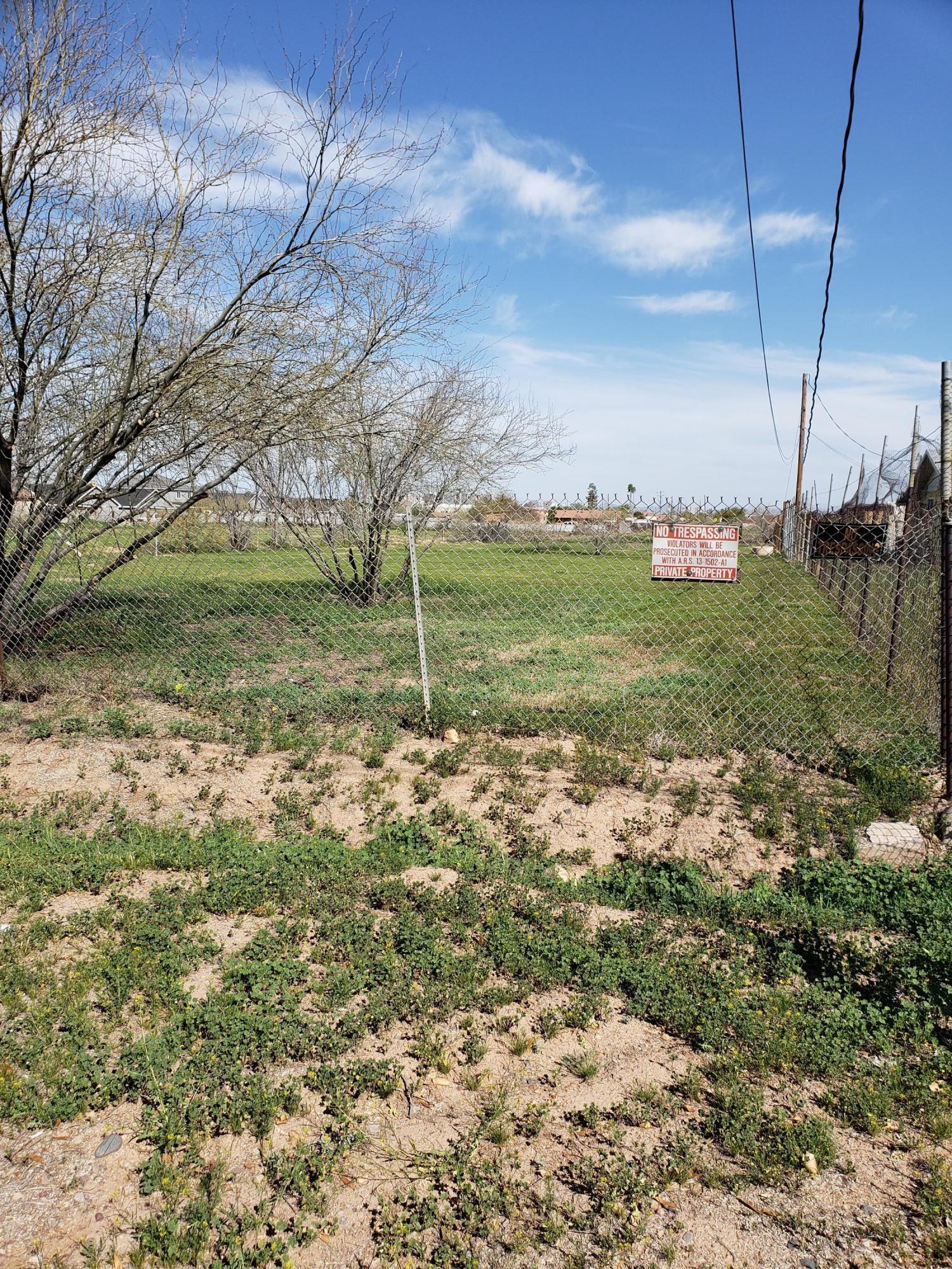 1204 East Roeser Road Phoenix, AZ 85040 - Photo 3 of 10 SEC Looking North