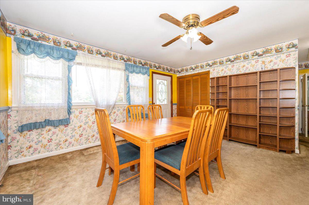 6109 Ford Road Frederick, MD 21702 - Photo 18 of 59 Dining Room