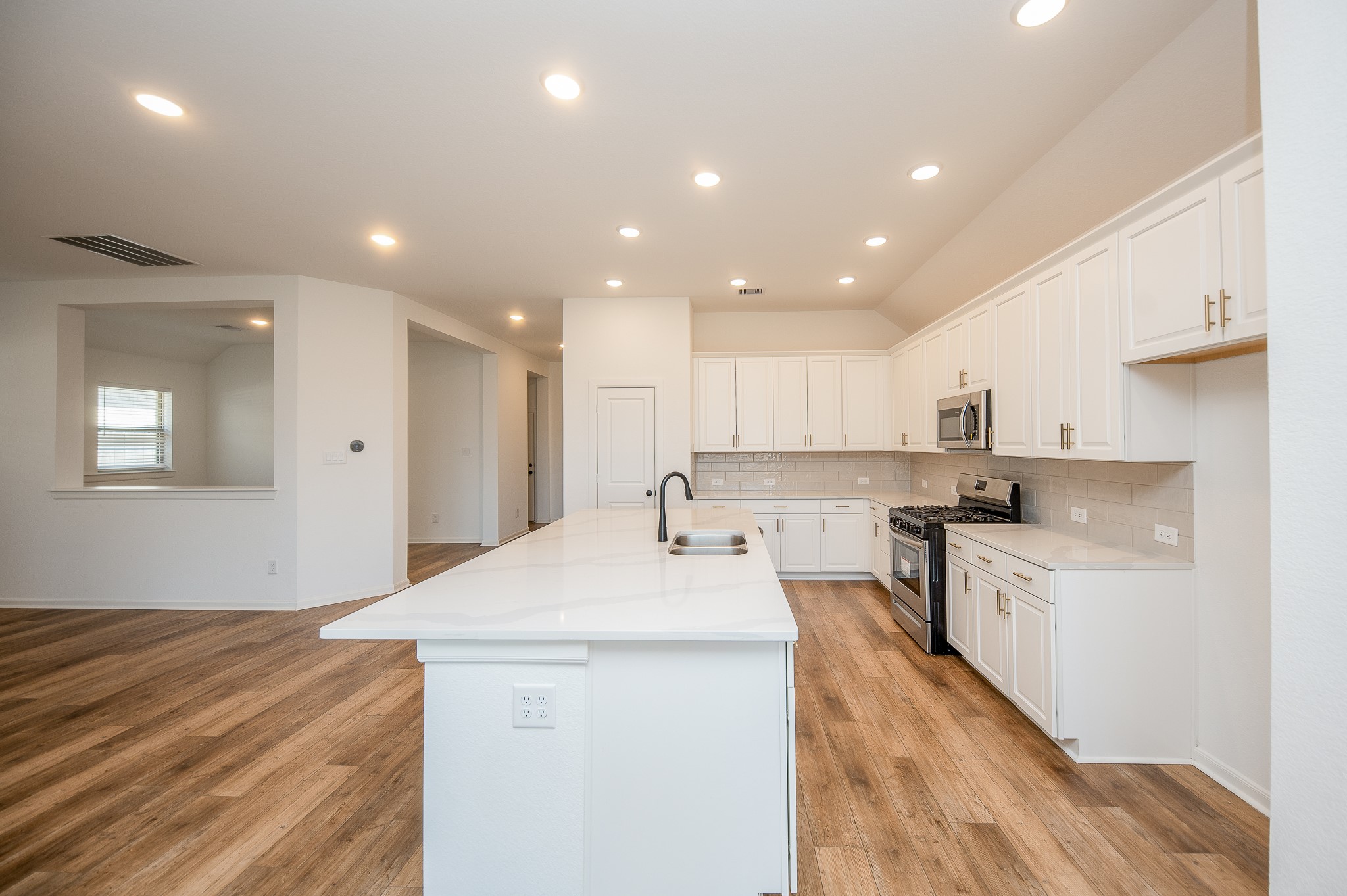 42514 Summer Crst Road Magnolia, TX 77354 - Photo 12 of 50