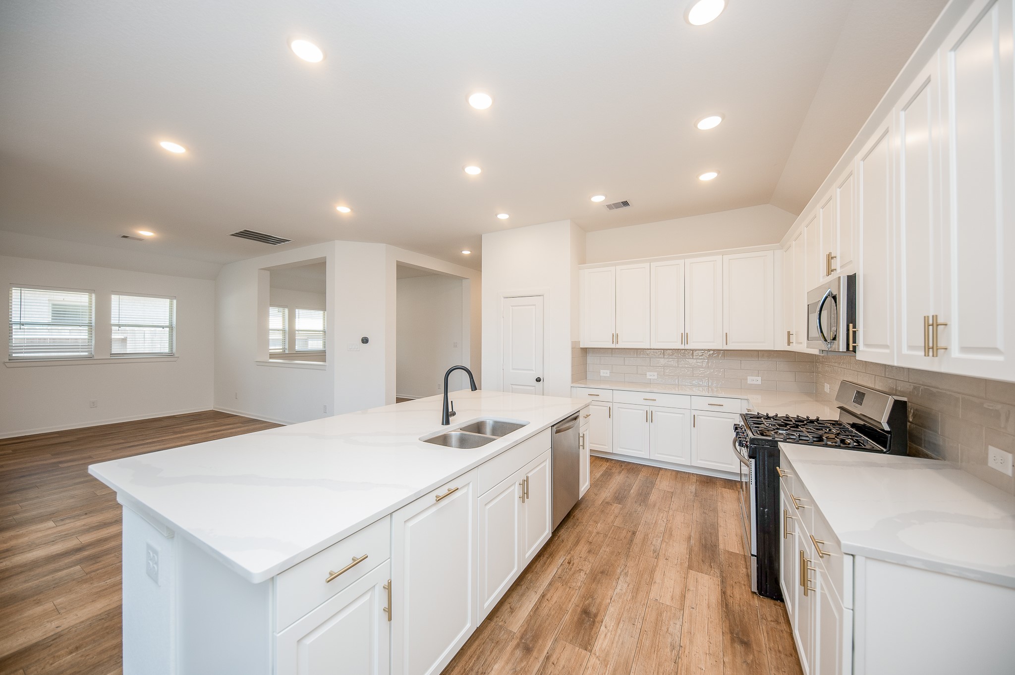 42514 Summer Crst Road Magnolia, TX 77354 - Photo 13 of 50