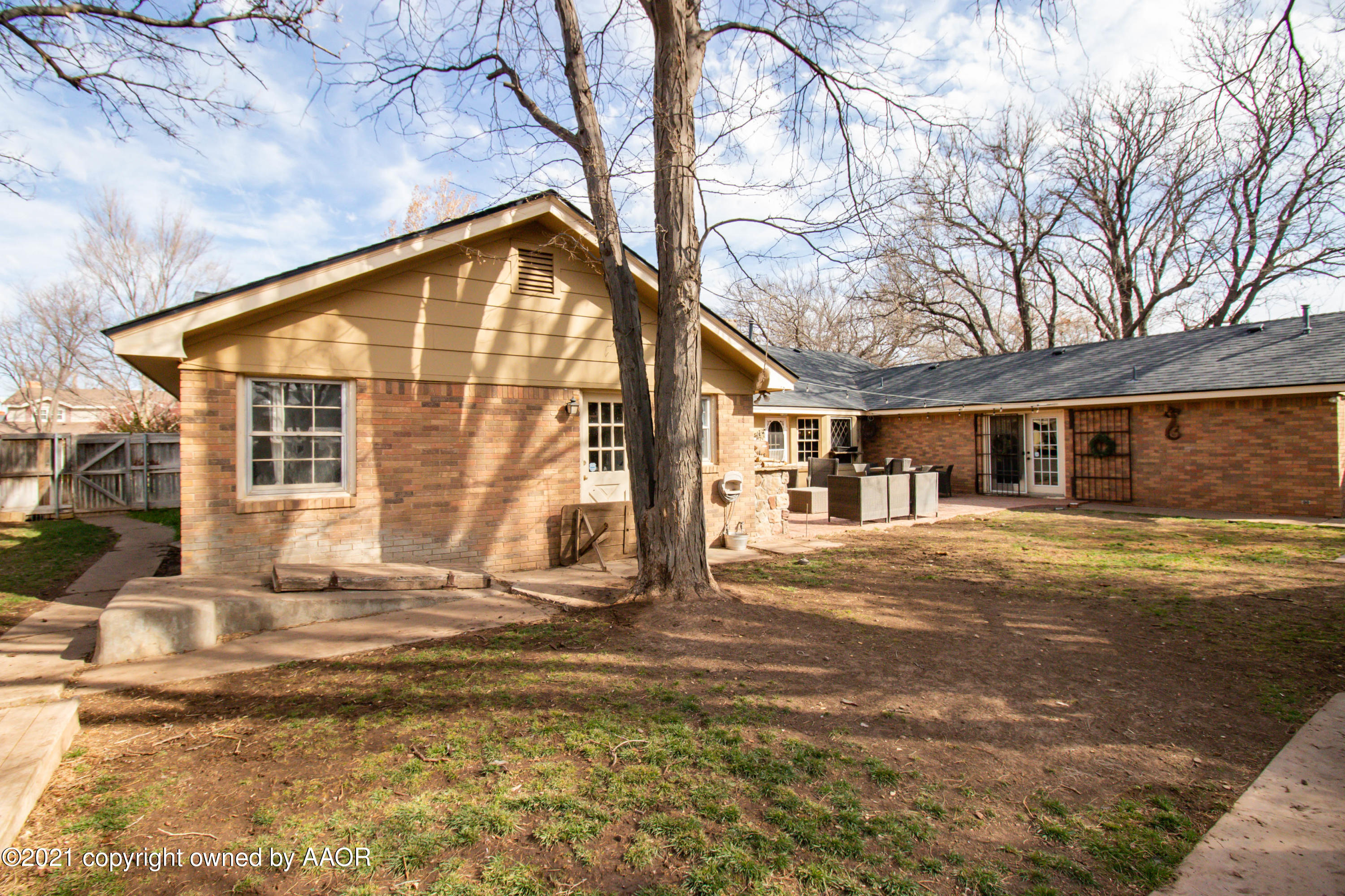 6213 Gainsborough Road Amarillo, TX 79106 - Photo 40 of 41 042