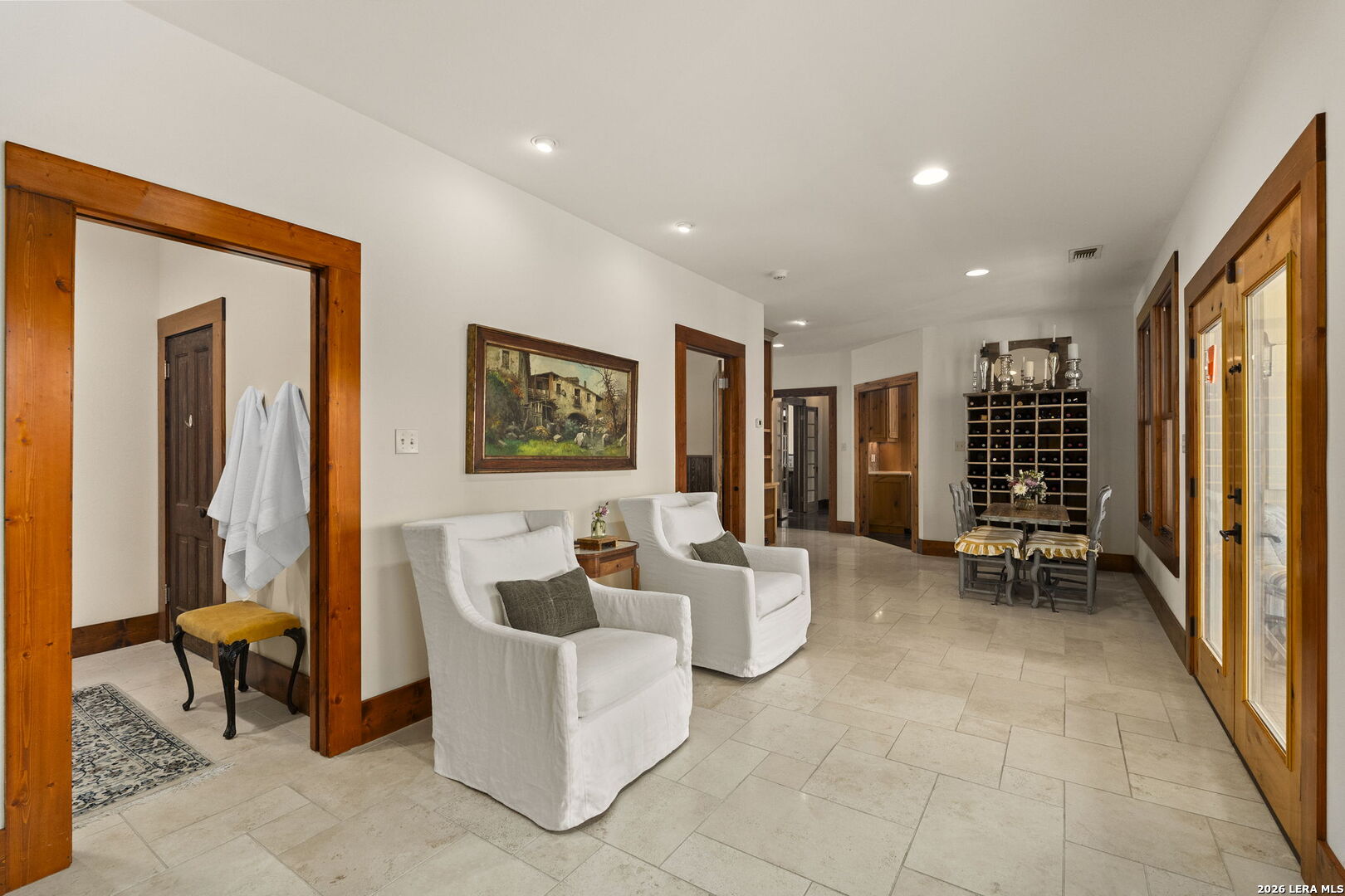 107 High Street Comfort, TX 78013 - Photo 20 of 47 a living room with furniture and a window