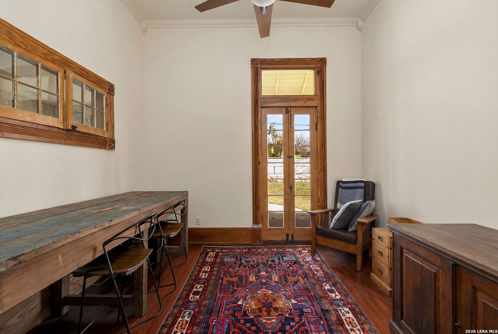 107 High Street Comfort, TX 78013 - Photo 34 of 47 a living room with furniture and a window