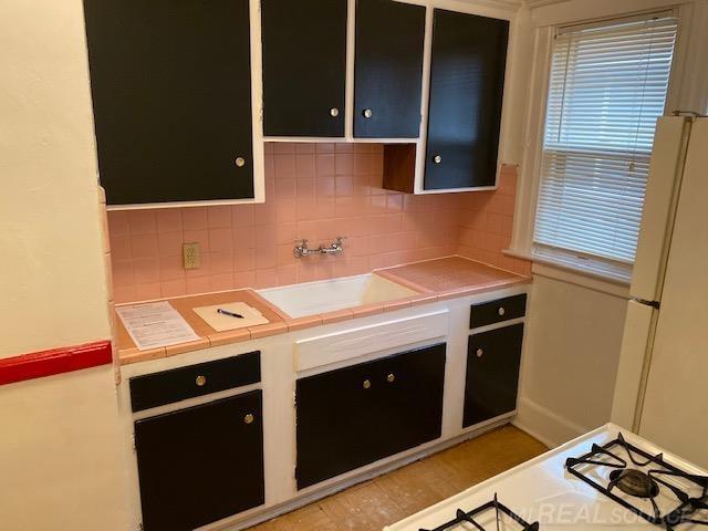 868 Nottingham Road, Unit 1 Grosse Pointe, MI 48230 - Photo 5 of 10