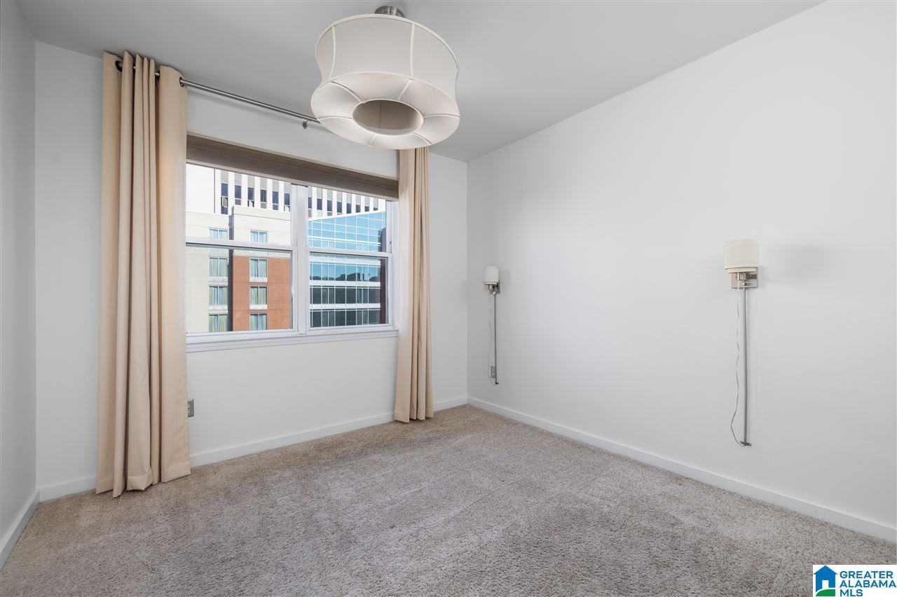 401 20th Street South, Unit 408 Birmingham, AL 35233 - Photo 21 of 36
