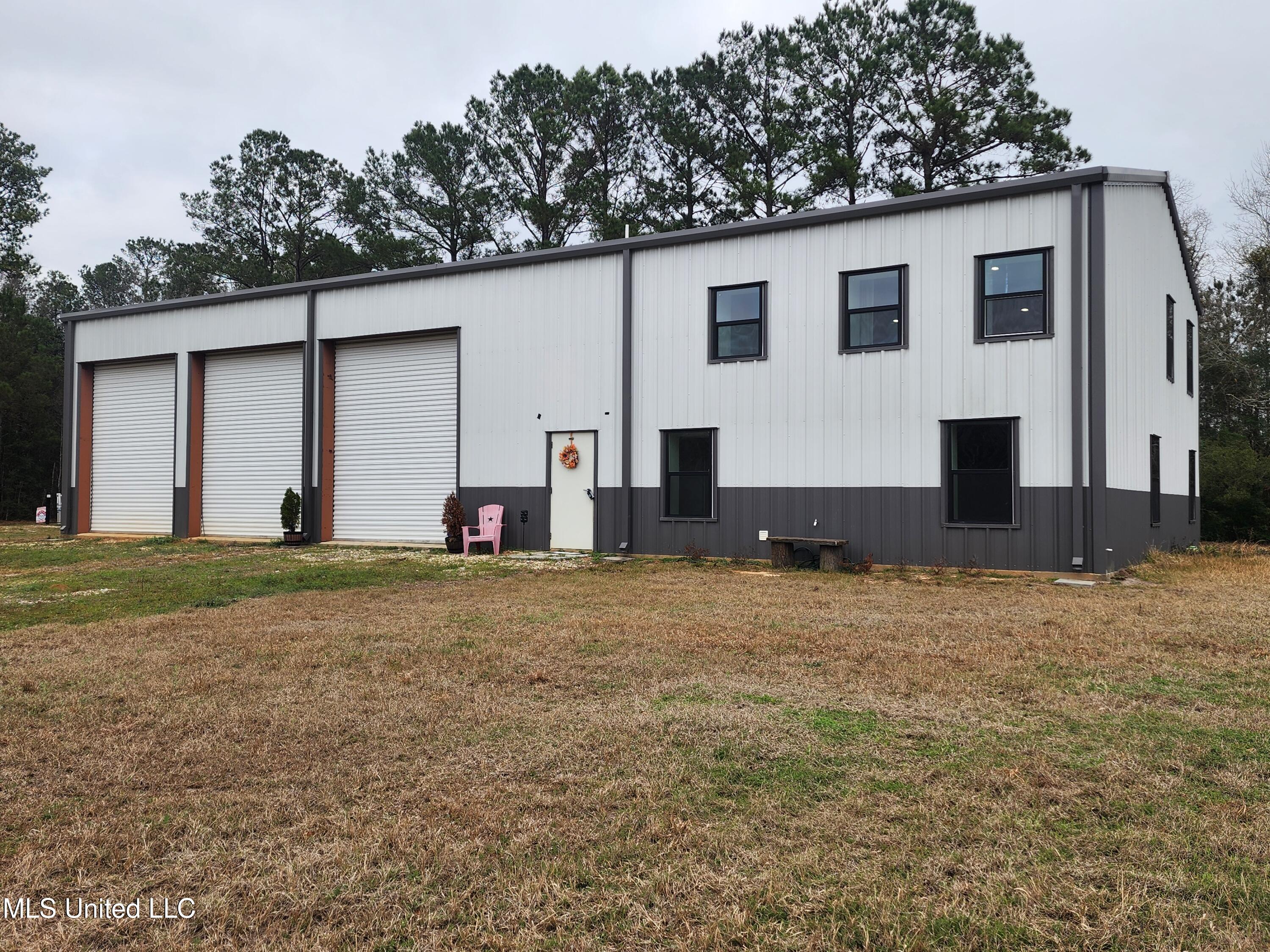 26 Charlie Daughdrill Road Carriere, MS 39426 - Photo 1 of 25 FRONT VIEW