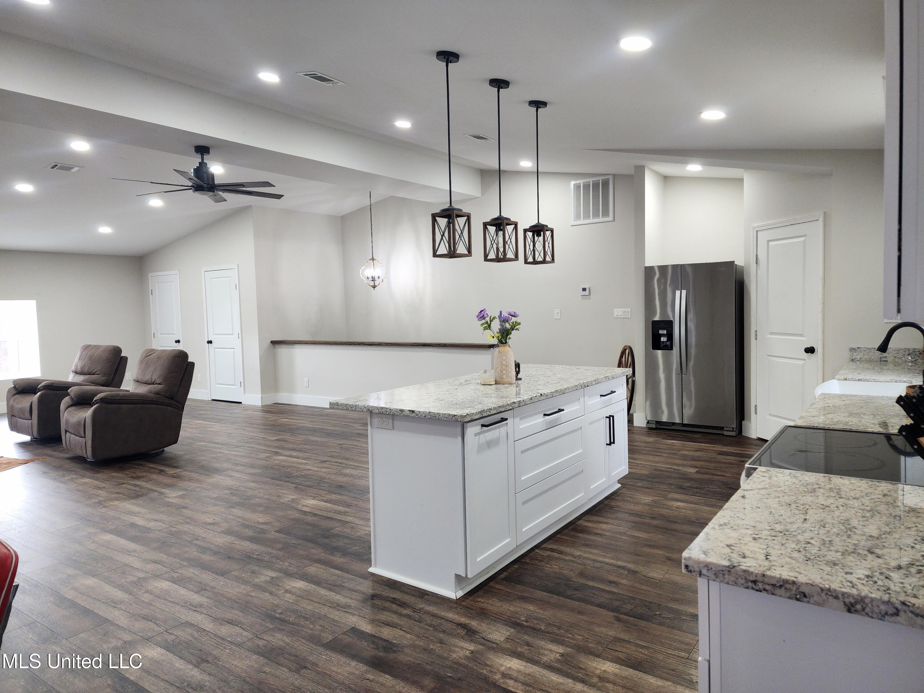 26 Charlie Daughdrill Road Carriere, MS 39426 - Photo 9 of 25 20260216_152427