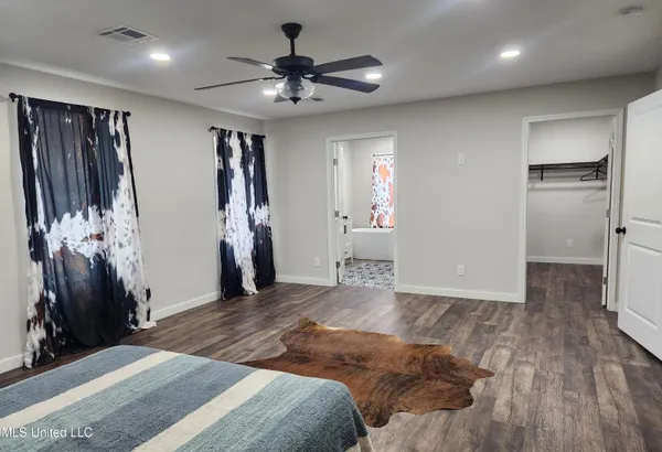 $440,000 | 26 Charlie Daughdrill Road, Carriere, MS 39426