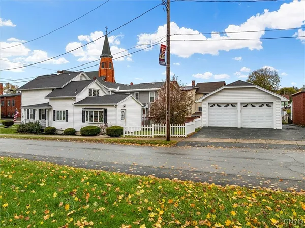 $179,400 | 212 North Bellinger Street, Herkimer, NY 13350