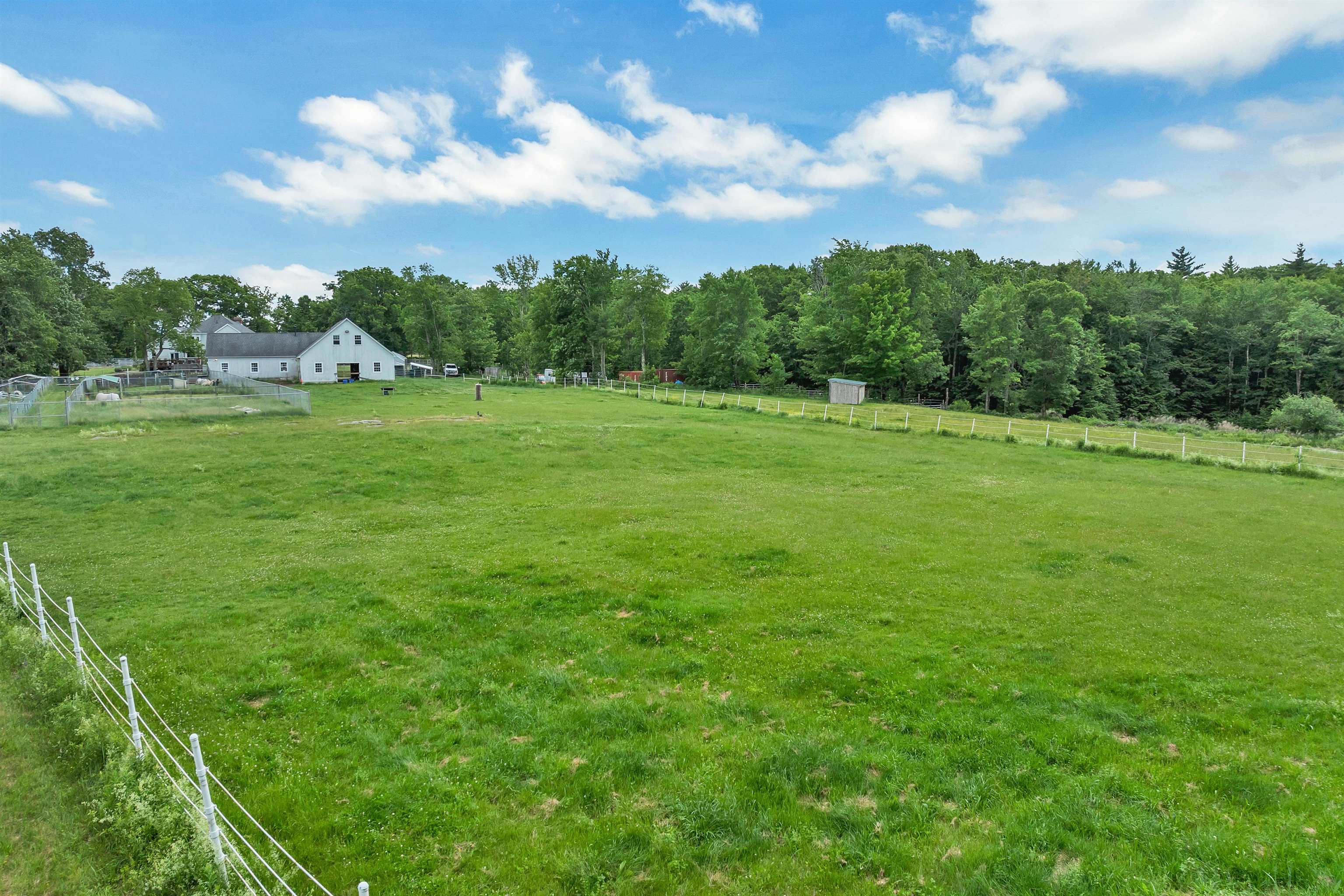 307 East Ricker Road Loudon, NH 03307 - Photo 13 of 59