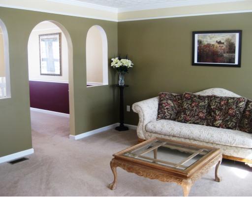 157 Riemer Road Sarver, PA 16055 - Photo 5 of 14 Living Room.