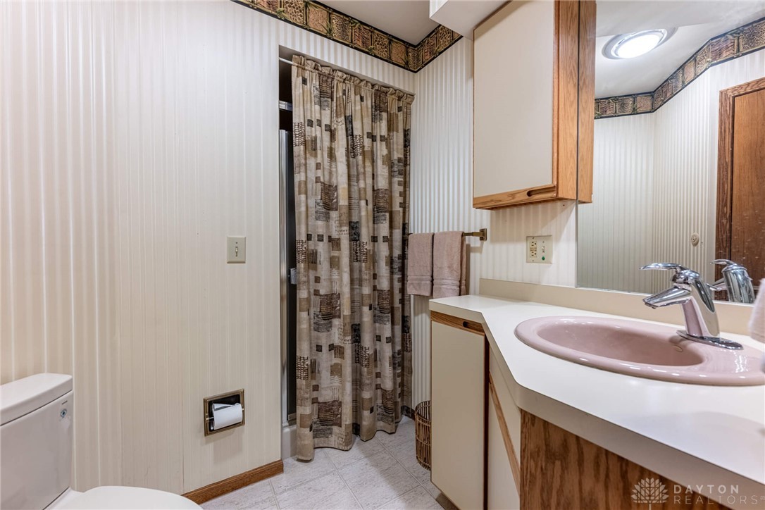 4951 Walnut Walk Kettering, OH 45429 - Photo 36 of 91