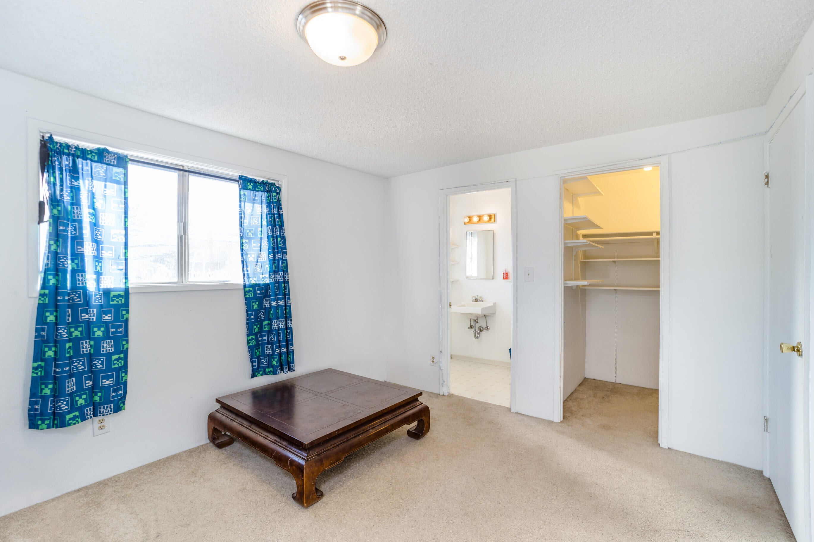96 Victoria Way Central Point, OR 97502 - Photo 13 of 19 Web-6