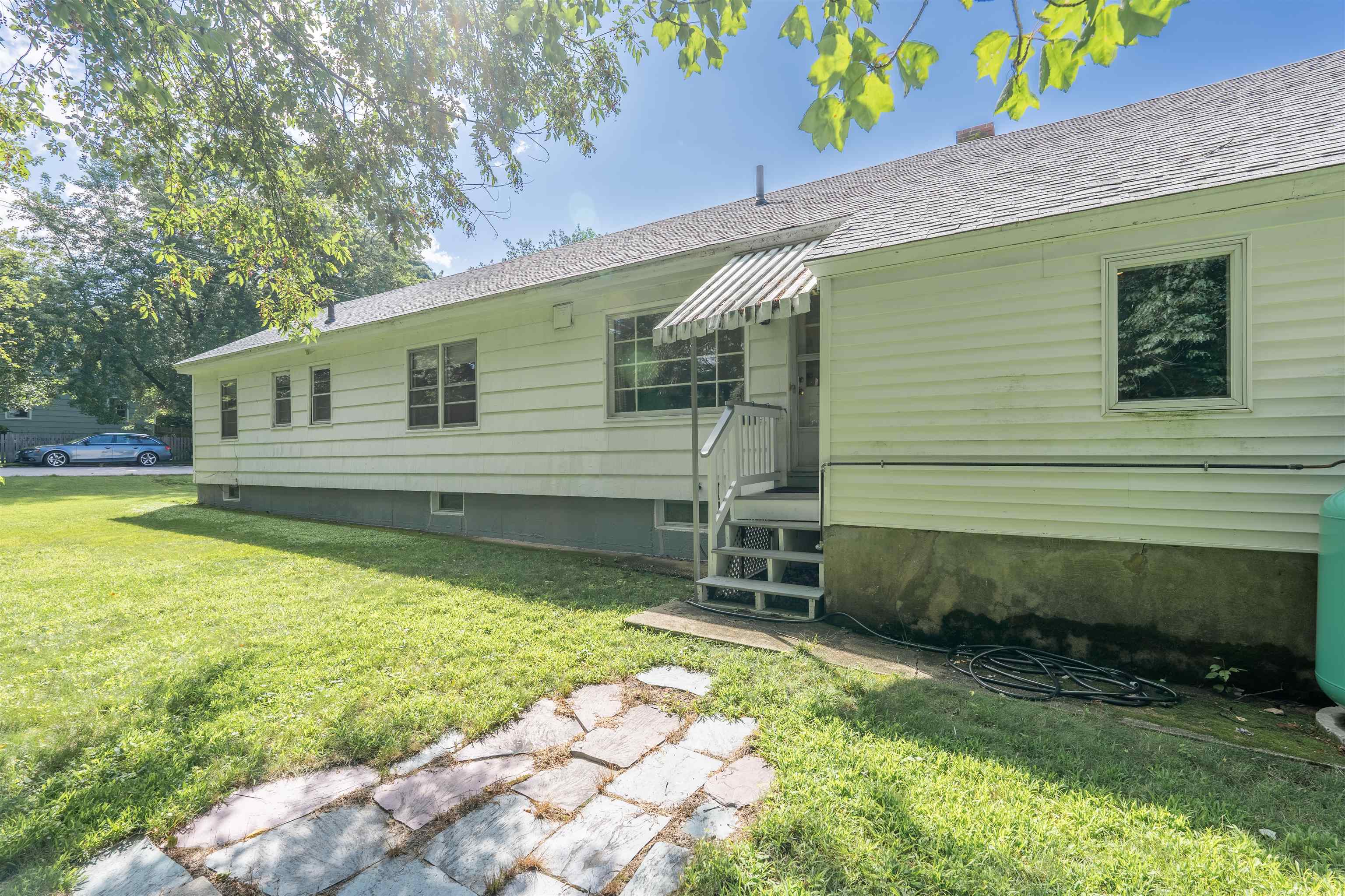 140 North Gate Road Manchester, NH 03104 - Photo 13 of 18 Gallery Image 13