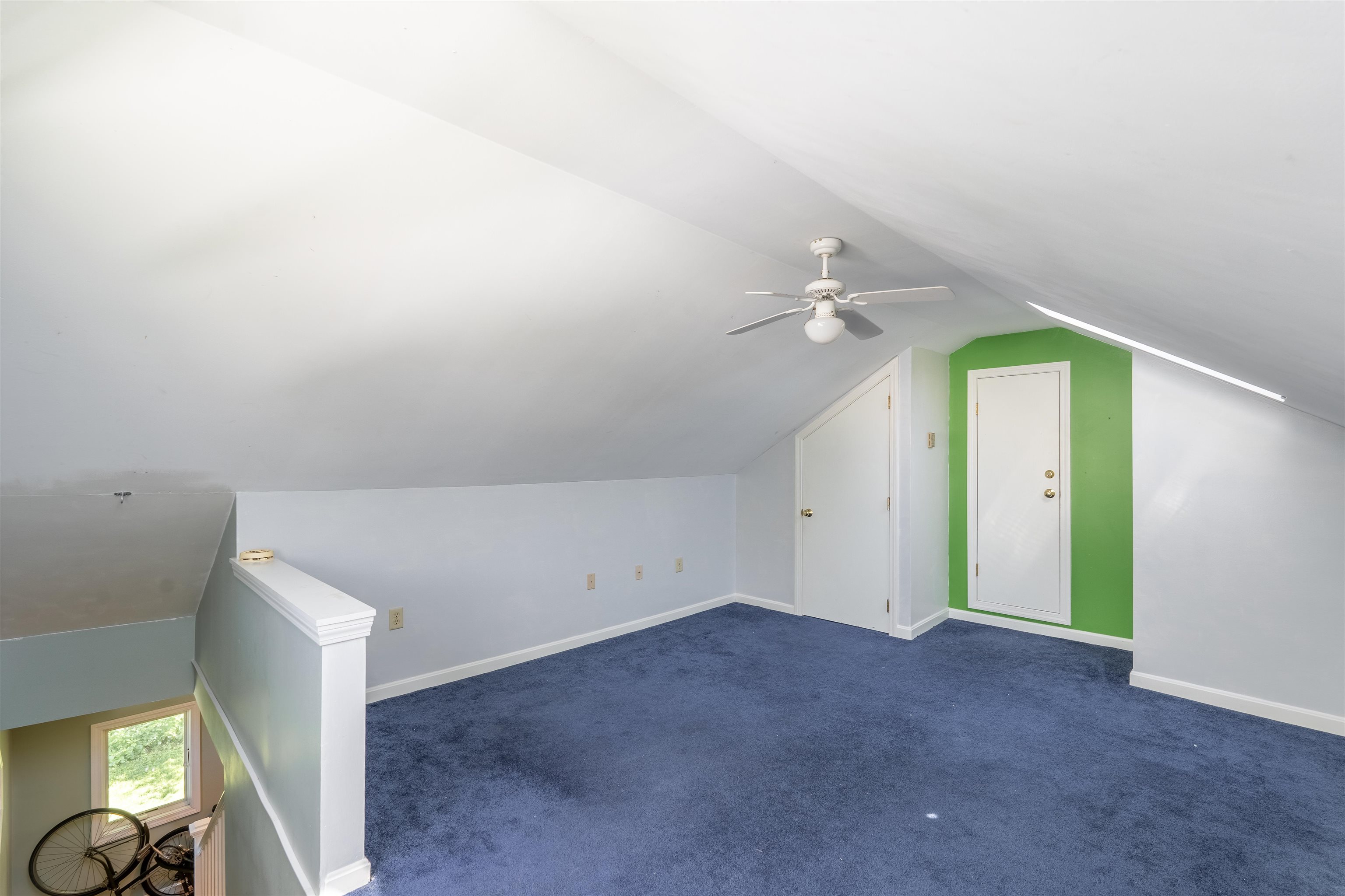 140 North Gate Road Manchester, NH 03104 - Photo 8 of 18 Gallery Image 8