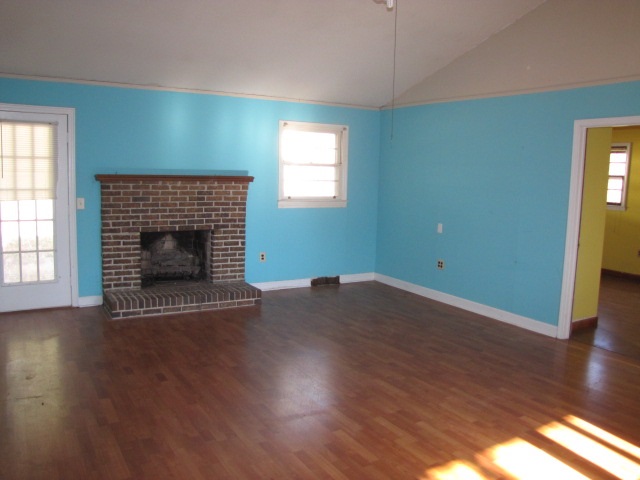 210 Black Bass Road Anderson, SC 29626 - Photo 3 of 11