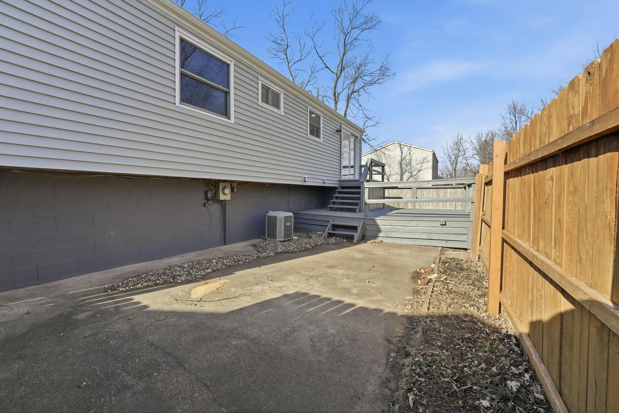 880 Lockville Road Pickerington, OH 43147 - Photo 5 of 59 13-web-or-mls-880-lockville-rd
