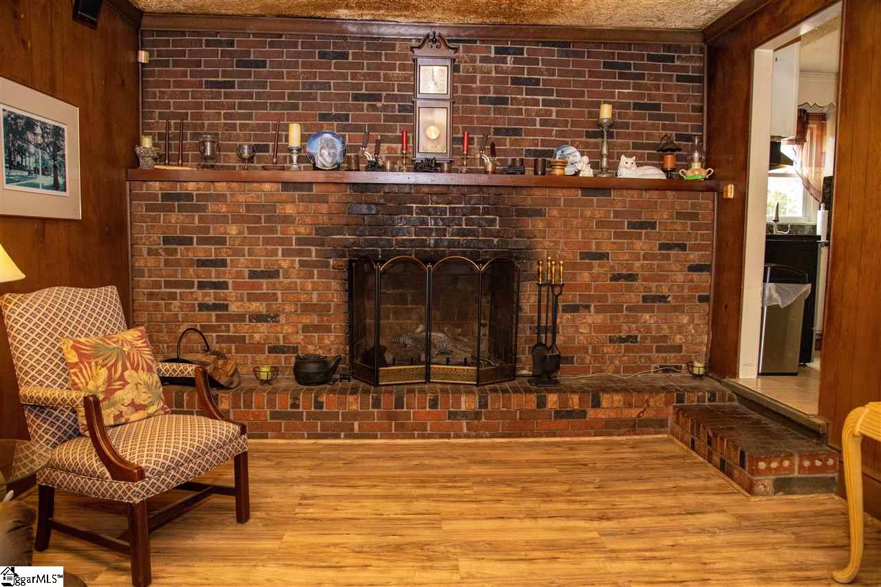 2 Farmington Road Greenville, SC 29605 - Photo 12 of 24