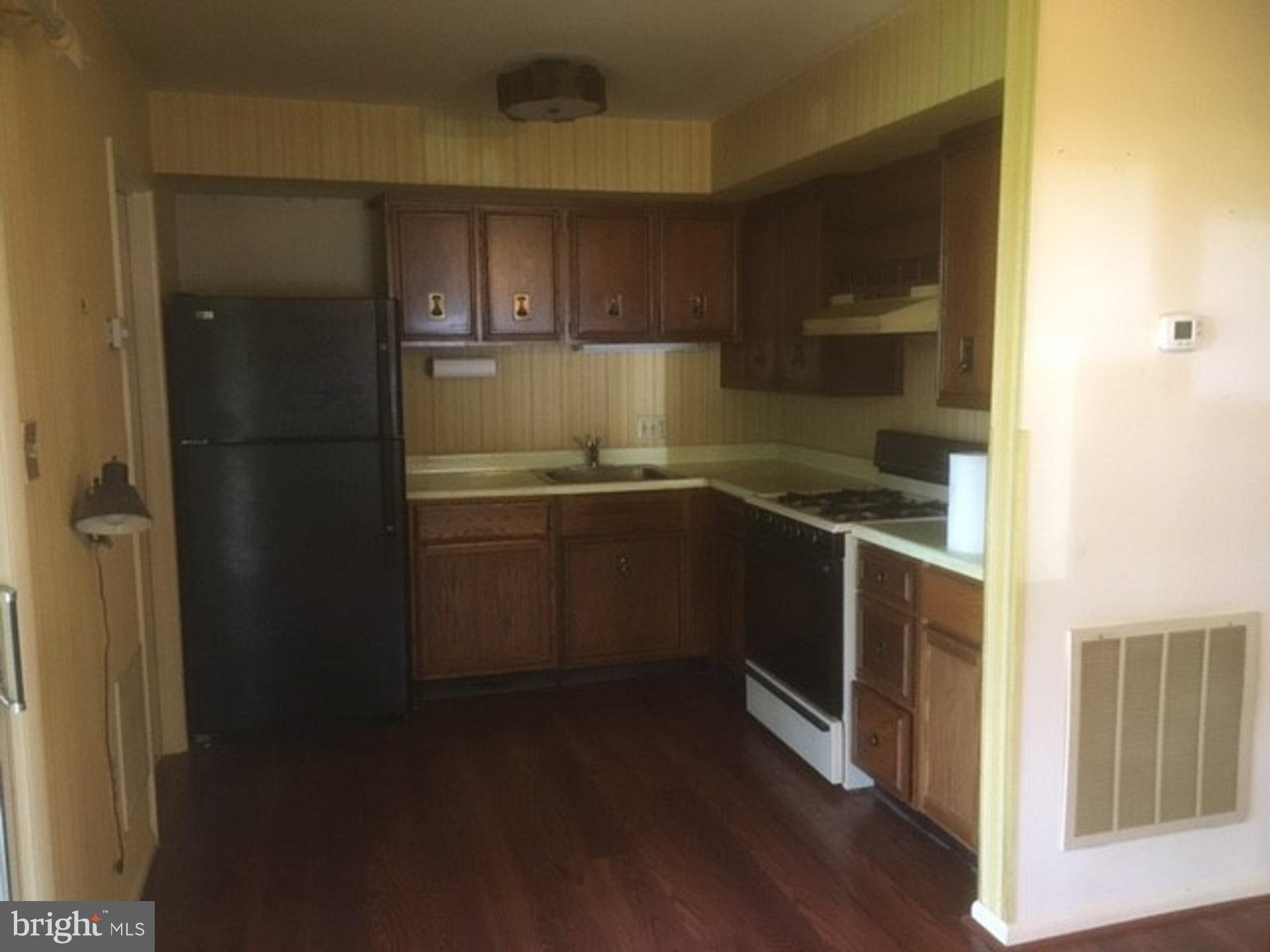 2 Cayuga Court Reading, PA 19607 - Photo 5 of 23 Gallery Image 5