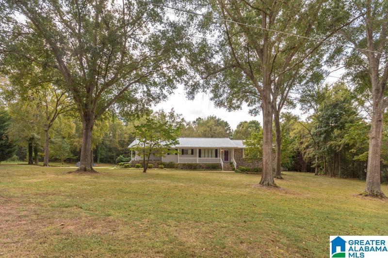 150 Upper 10 Road Anniston, AL 36206 - Photo 3 of 46