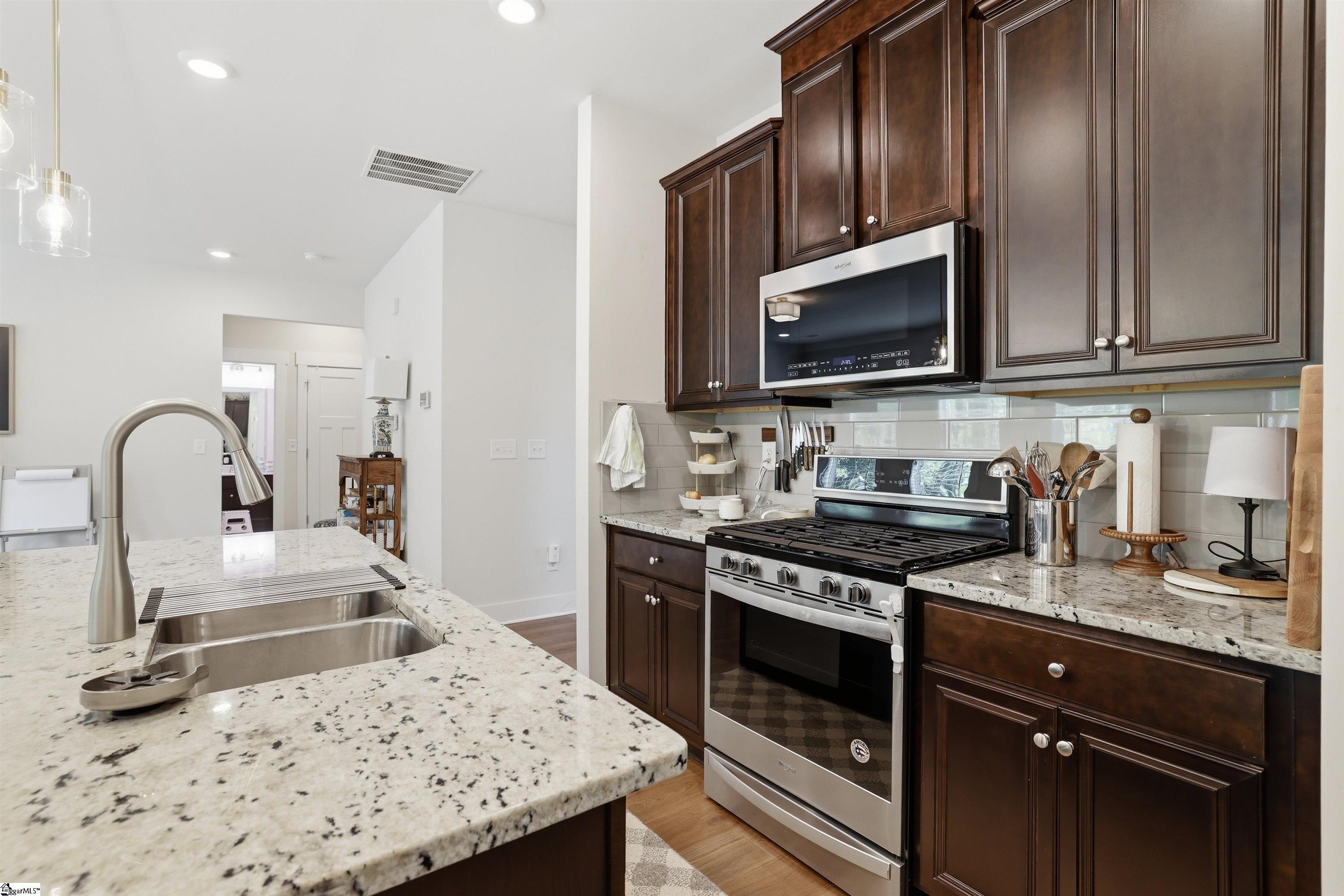 228 Bank Swallow Way Simpsonville, SC 29680 - Photo 10 of 42