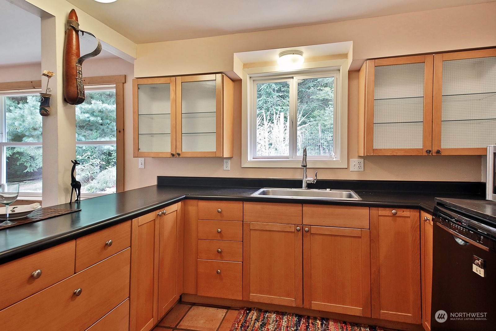 7394 Bailey Road Clinton, WA 98236 - Photo 18 of 40 Gallery Image 18