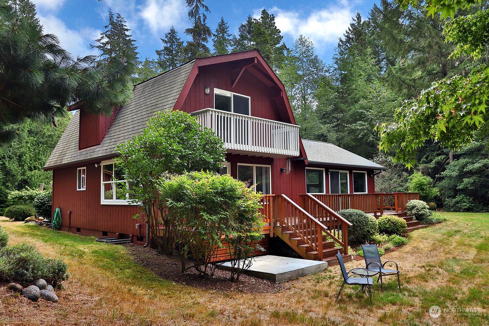 7394 Bailey Road Clinton, WA 98236 - Photo 2 of 40 Gallery Image 2