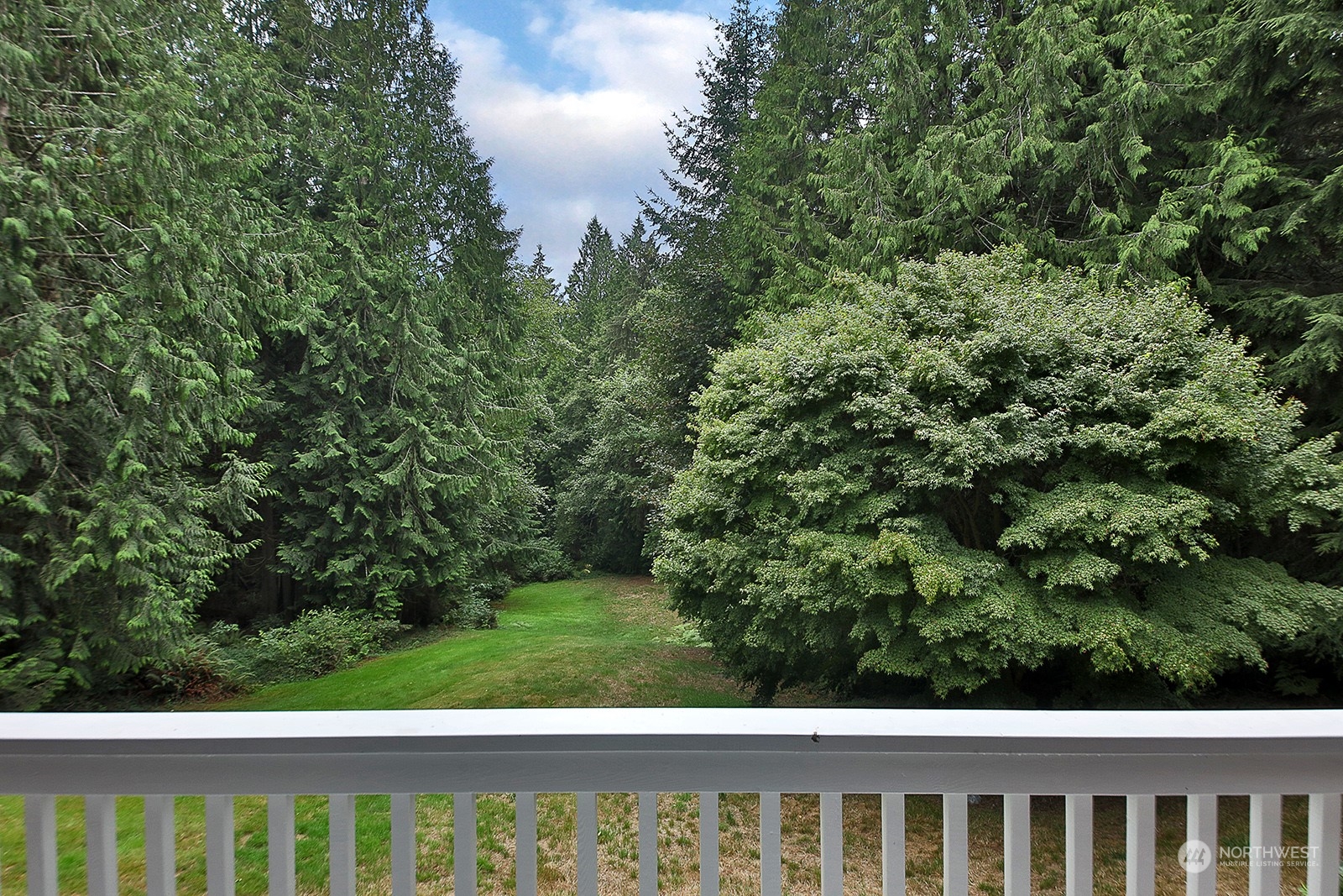 7394 Bailey Road Clinton, WA 98236 - Photo 27 of 40 Gallery Image 27