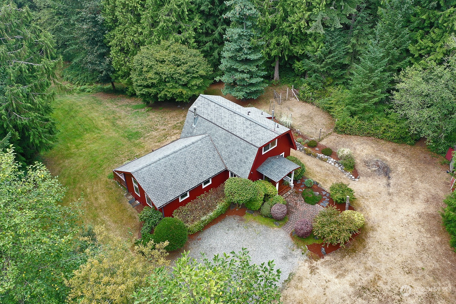 7394 Bailey Road Clinton, WA 98236 - Photo 34 of 40 Gallery Image 34