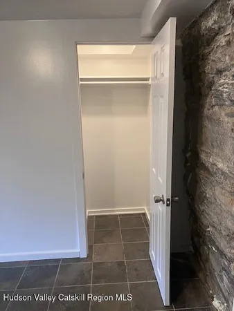 $1,100 | 133 N Road, Milton, NY 12547