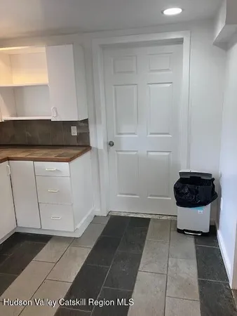 $1,100 | 133 N Road, Milton, NY 12547