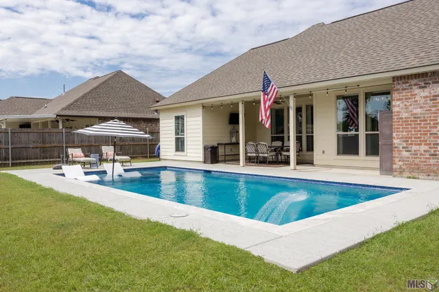 $310,000 | 4850 Pointe Prospect Drive, Oscar, LA 70762